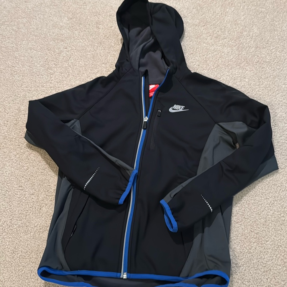 Nike boys fleece lined jacket size L